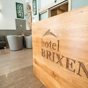 Brixen 3*, Praga República Checa
